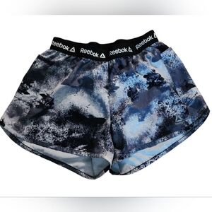 Reebok Women's White And Black Patterned Shorts Size Small Athletic Pockets